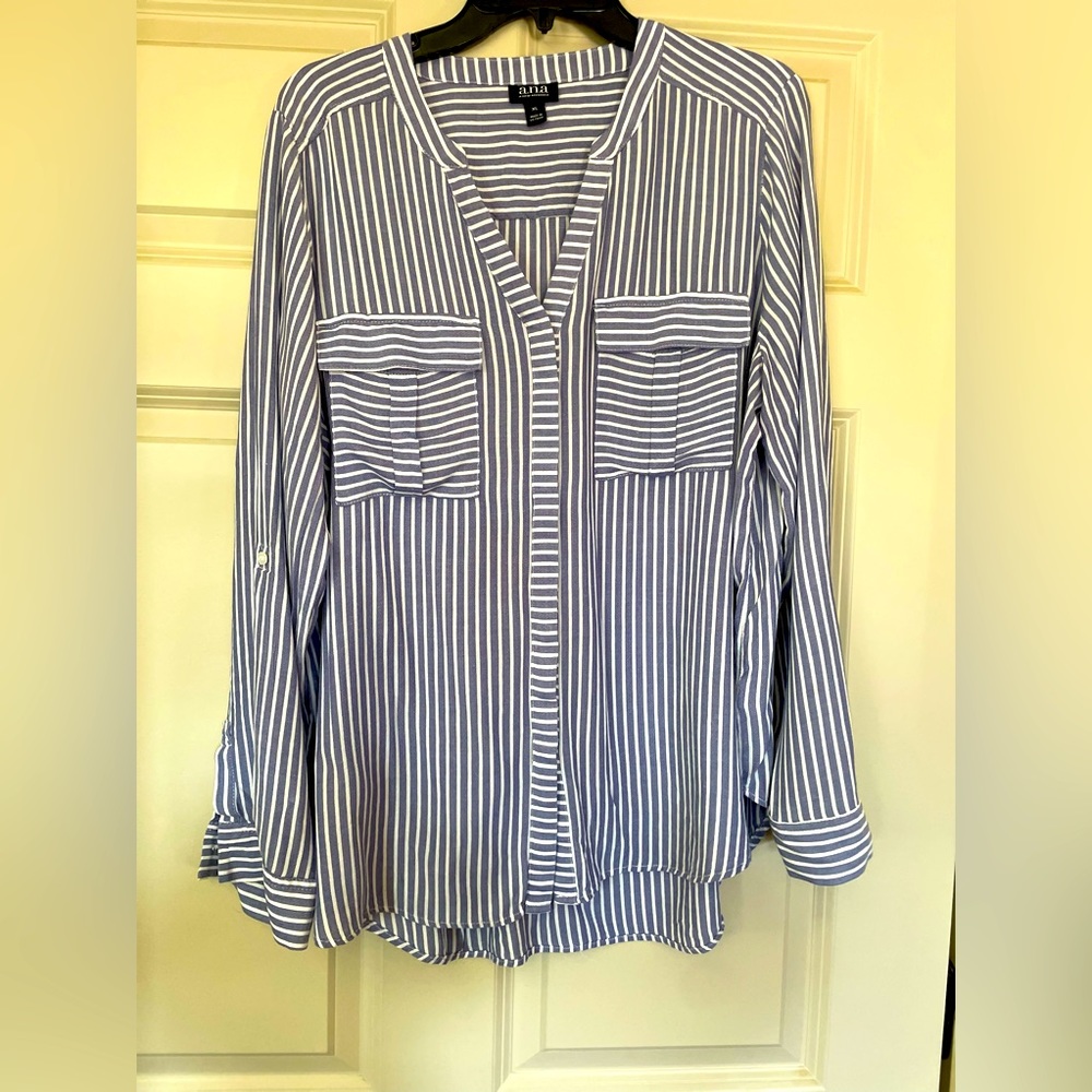 a.n.a. A New Approach Blouse Blue Stripe XL